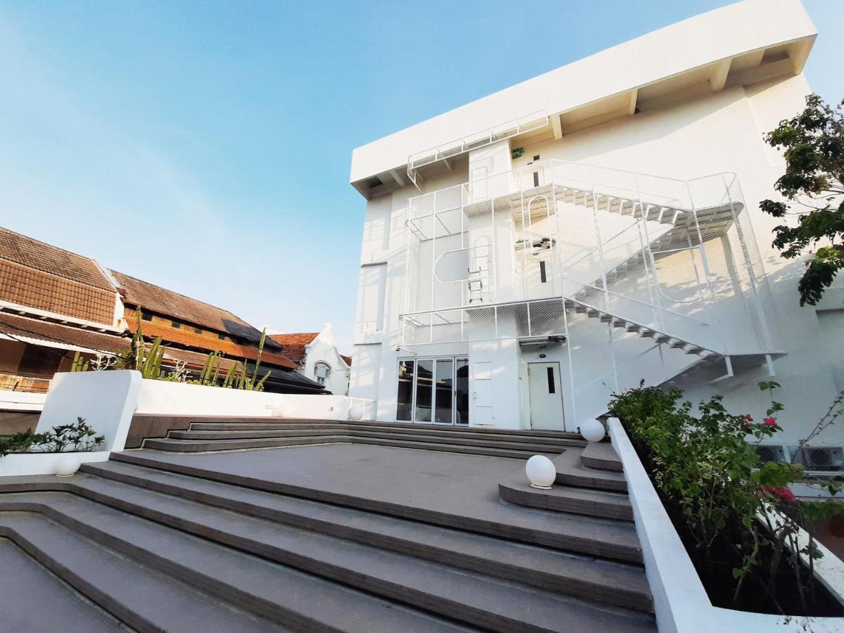 Kotta Hotel Semarang Eksteriør bilde